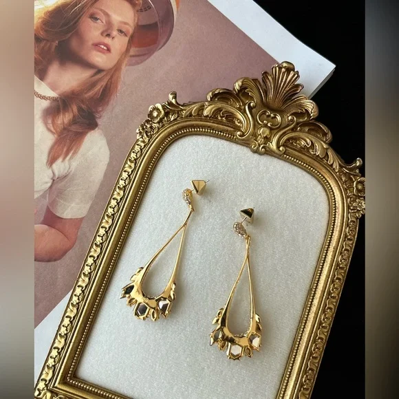 🎁 ALEXIS BITTAR – Miss Havisham Jagged Diamond earrings🆕 FINAL PRICE-last 1 - Picture 4 of 10